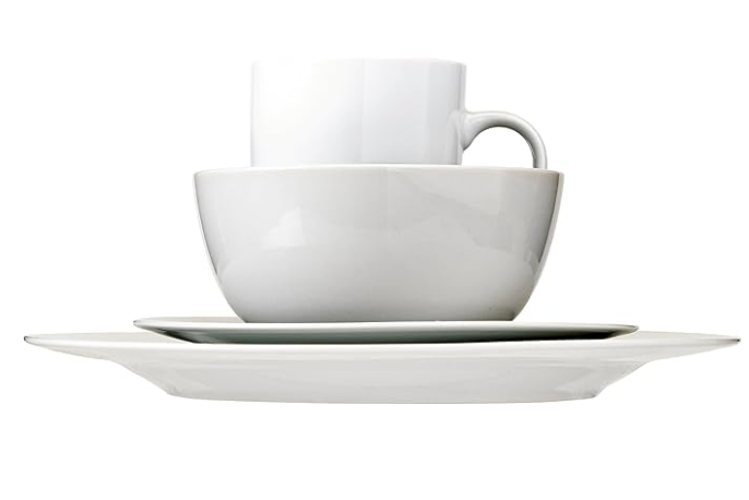 16-Piece Porcelain Kitchen Dinnerware Set with Plates, Bowls and Mugs, Service for 4 - White